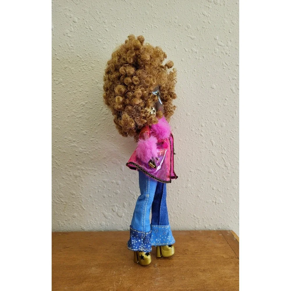 L.O.L. Surprise OMG Doll Royal Bee 10